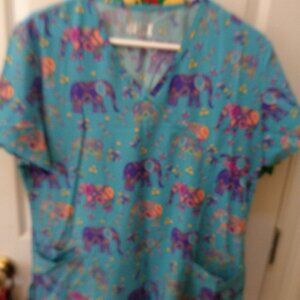 4Flex Nurse's Uniform Scrub Top Large Blue Elephants